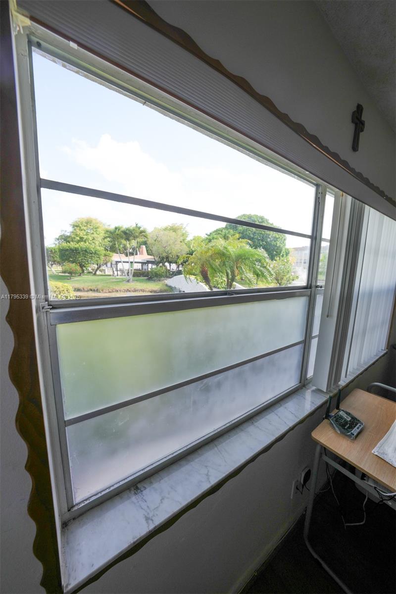 WALNUT GARDENS CONDO - Residential