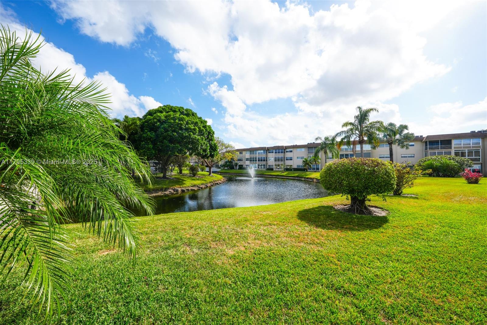 WALNUT GARDENS CONDO - Residential