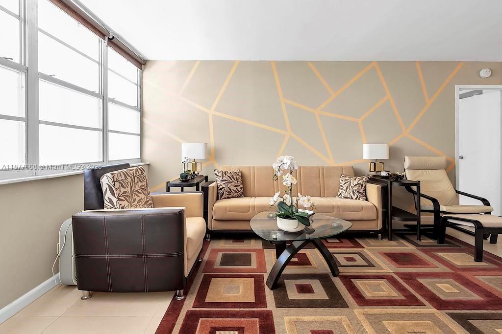 WINSTON TOWERS 200 - Residential