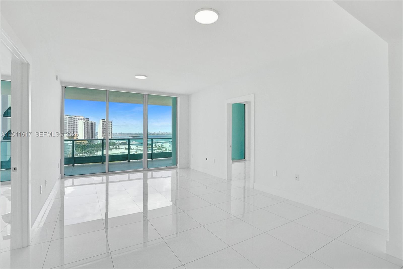 900 BISCAYNE BAY CONDO - Residential