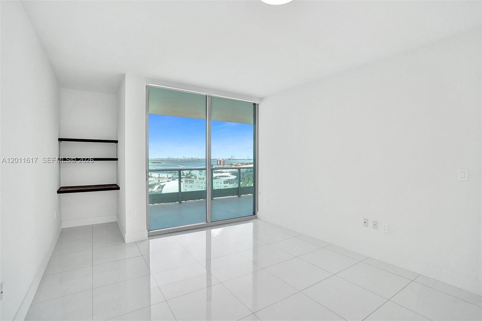 900 BISCAYNE BAY CONDO - Residential