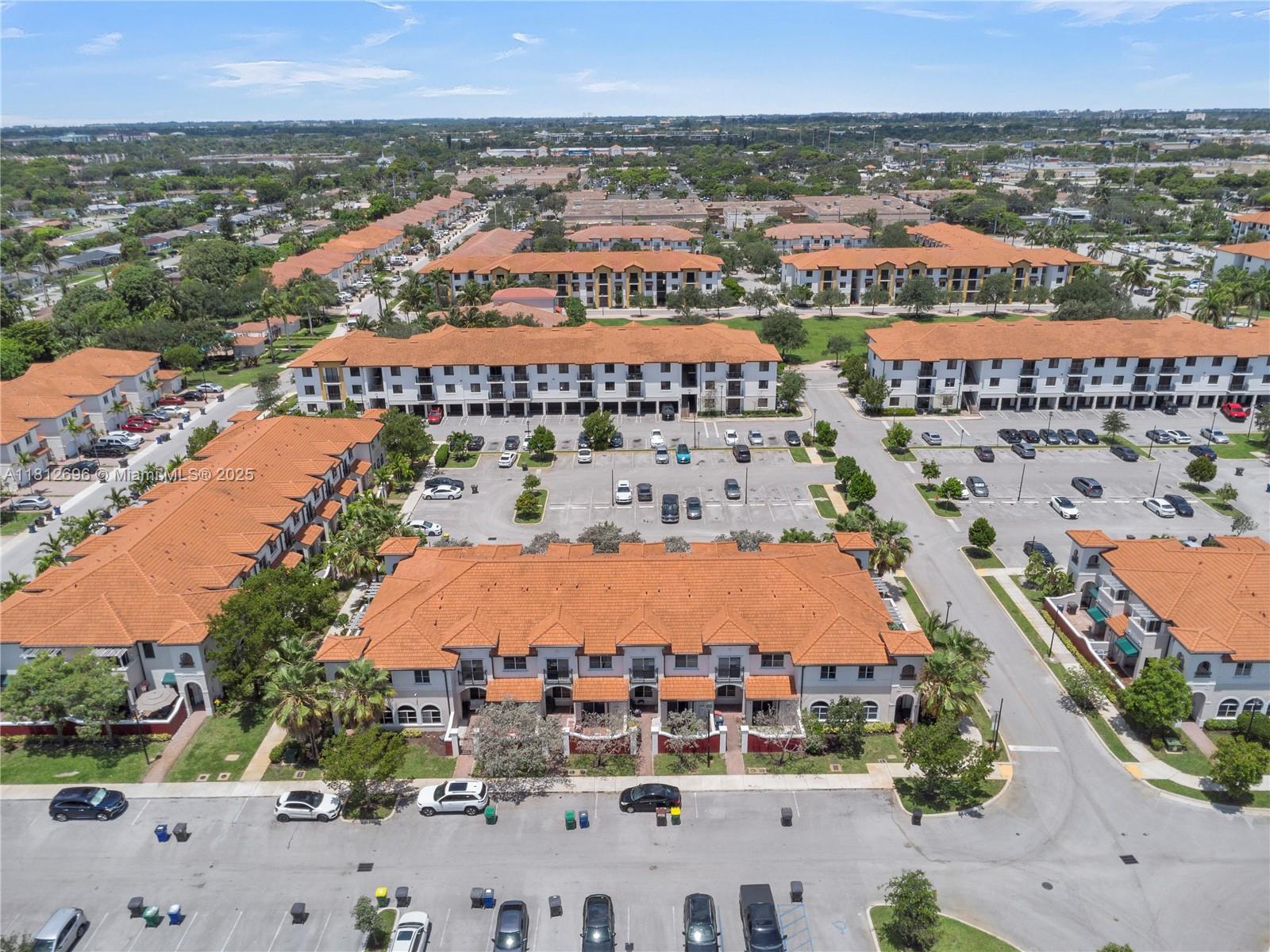 EDC ASSOCIATES PLAT - Residential Lease