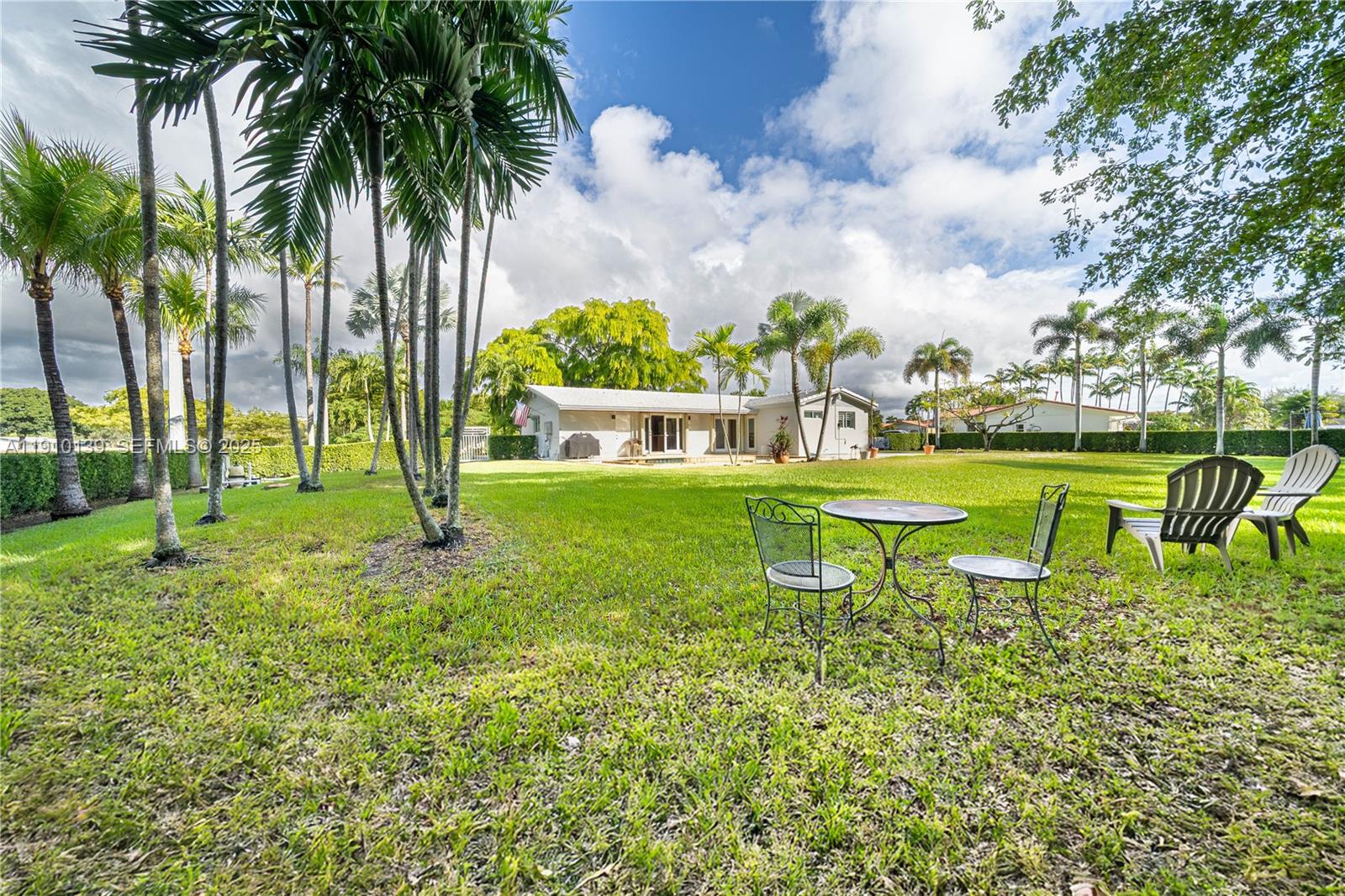 KENDALE SEC 1 - Residential