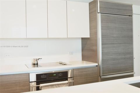 1100 S Miami Ave 1808 Miami FL 33130