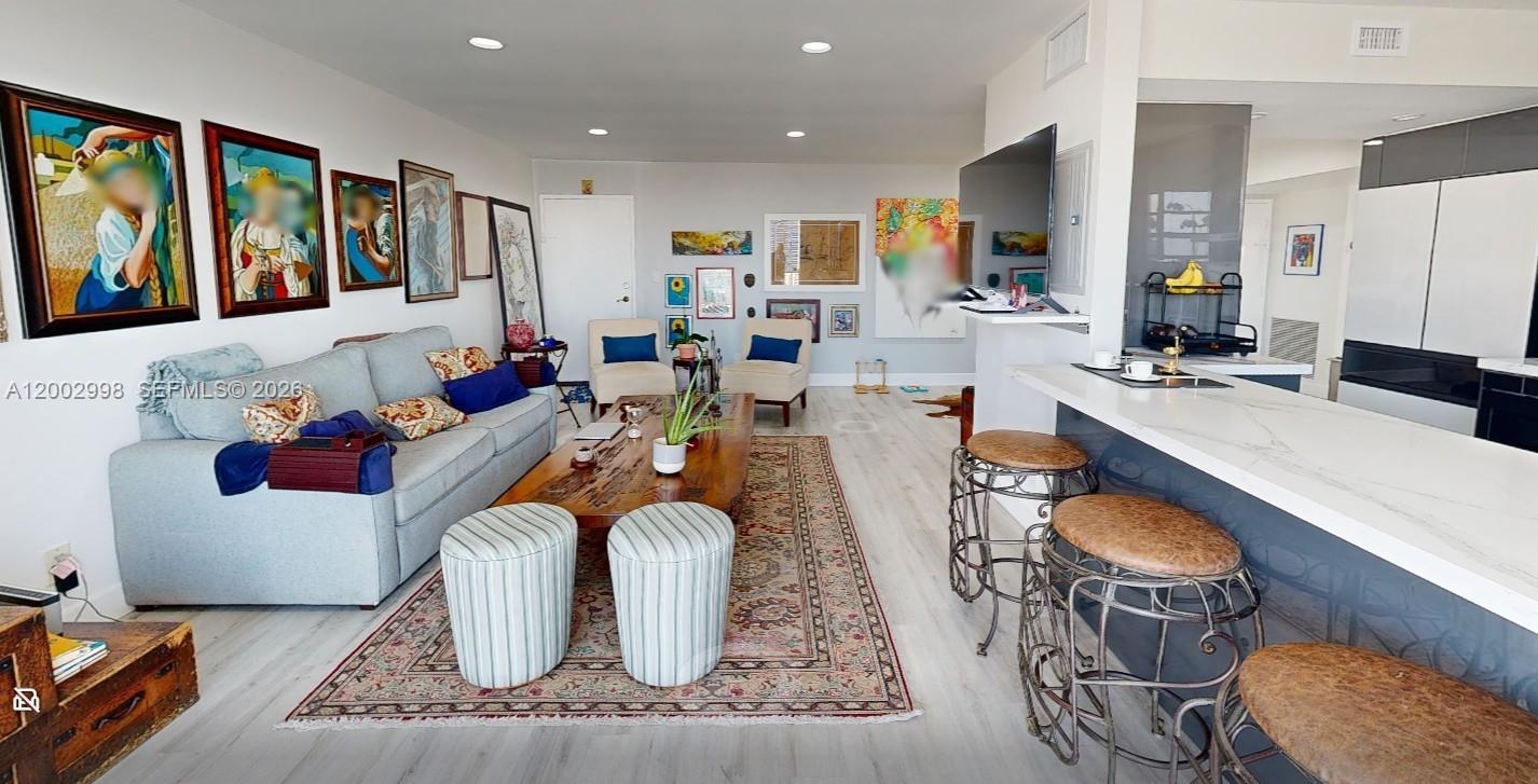 GOLDEN SURF TOWERS CONDO - Residential Lease