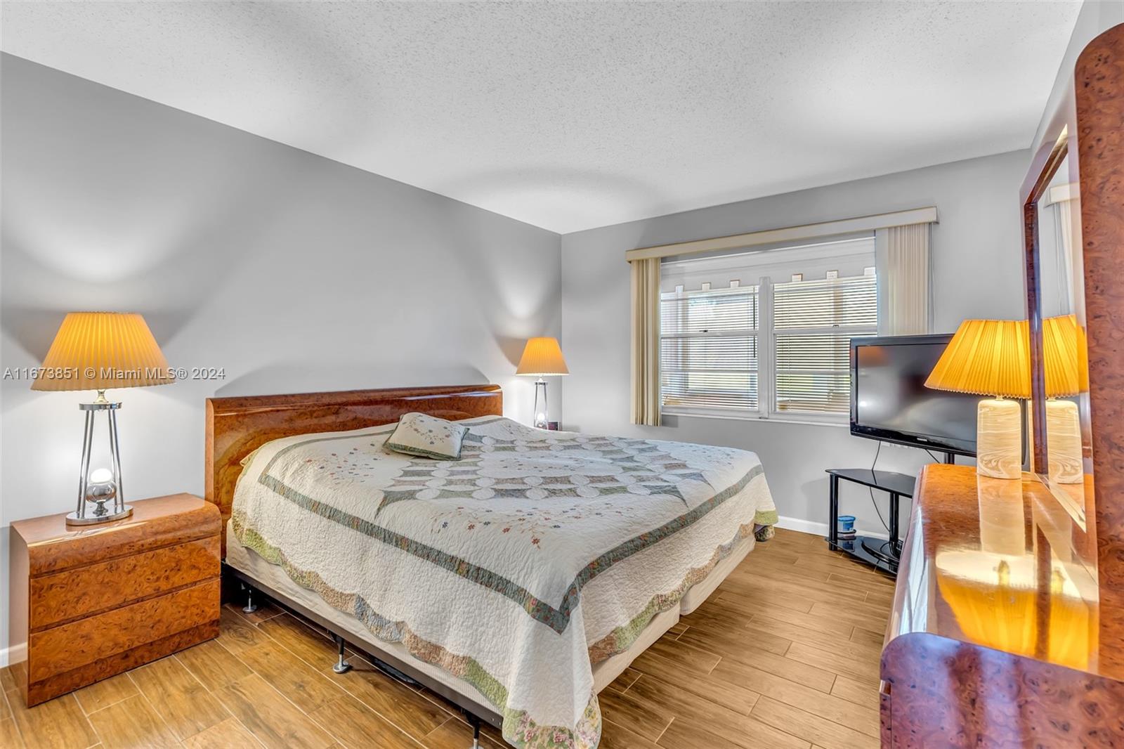 GRANTHAM E CONDO - Residential