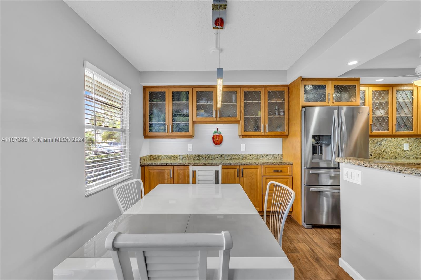 GRANTHAM E CONDO - Residential