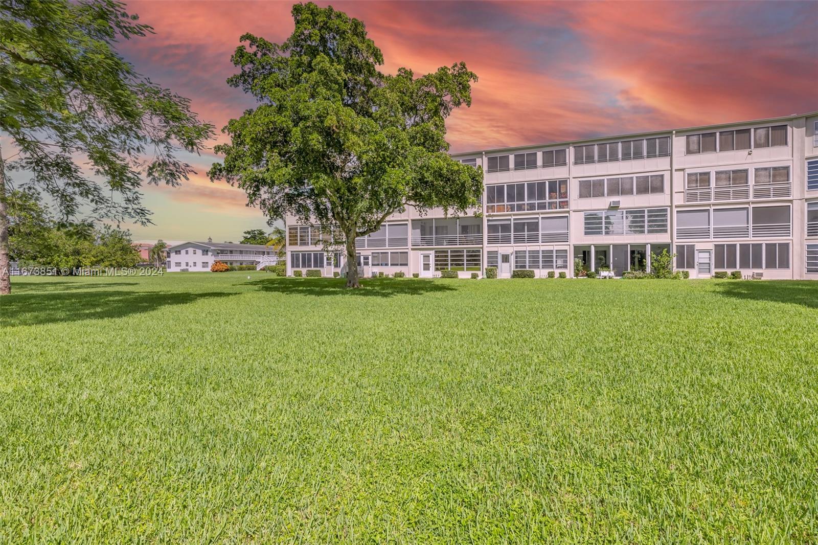 GRANTHAM E CONDO - Residential