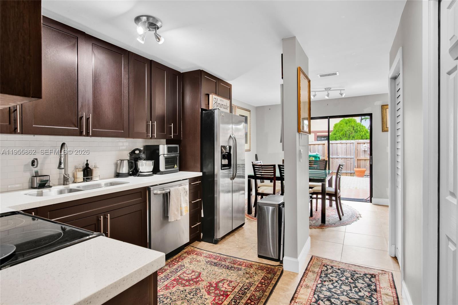 REPLAT OF MILLER DREAMS S - Residential