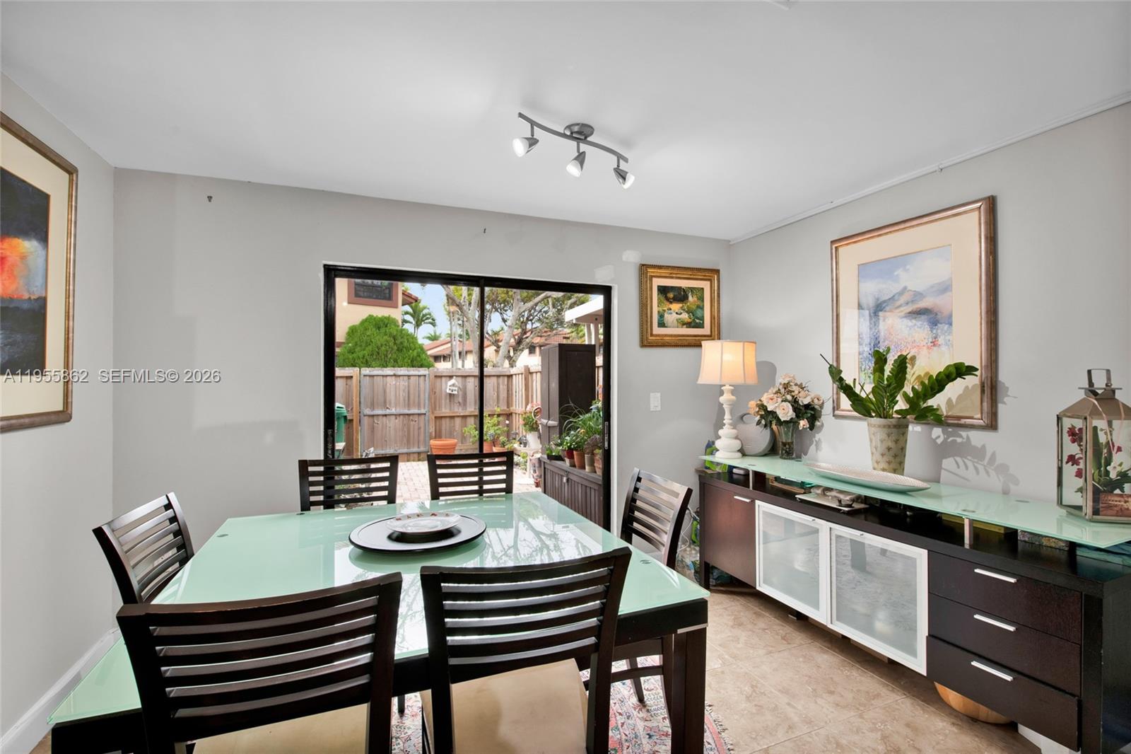 REPLAT OF MILLER DREAMS S - Residential