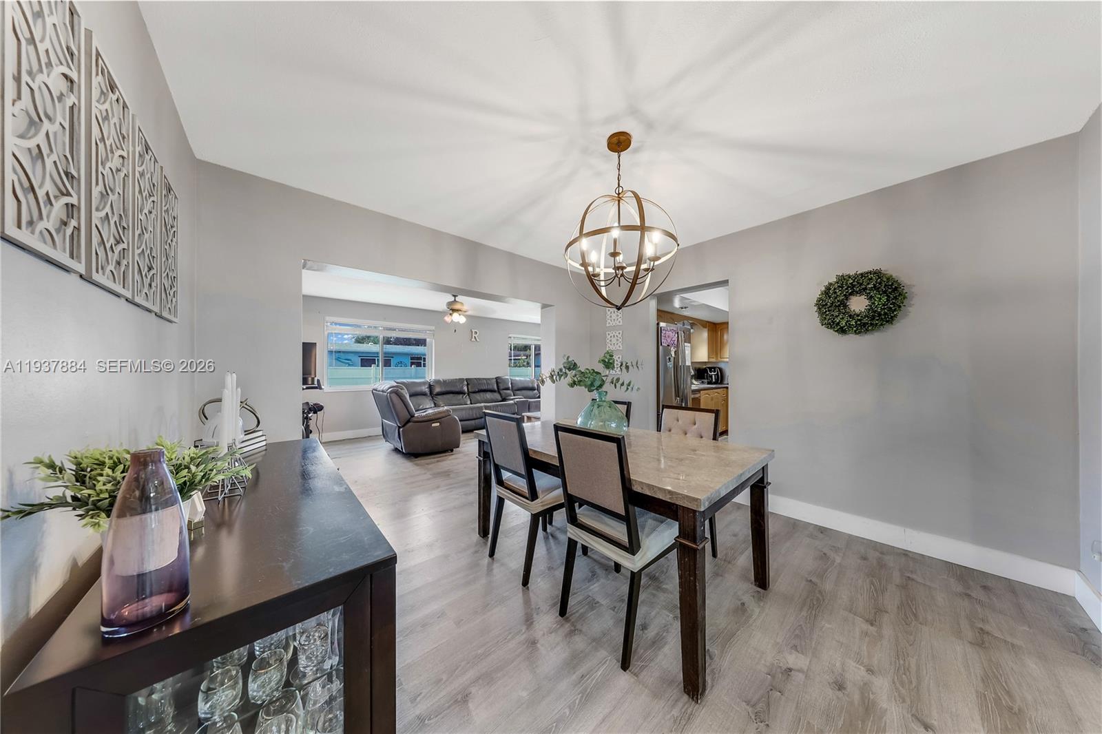 PASADENA LAKES - Residential