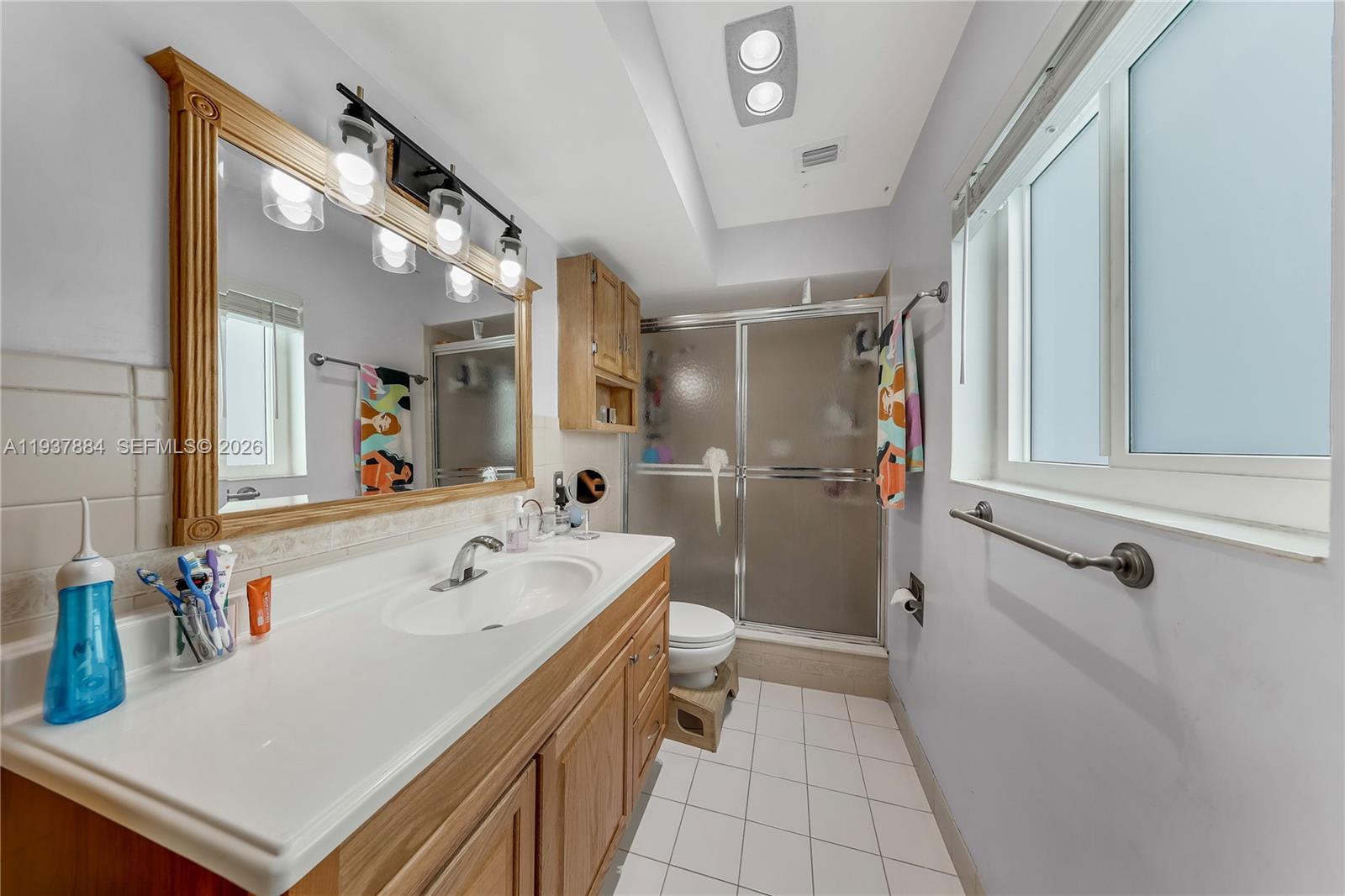 PASADENA LAKES - Residential