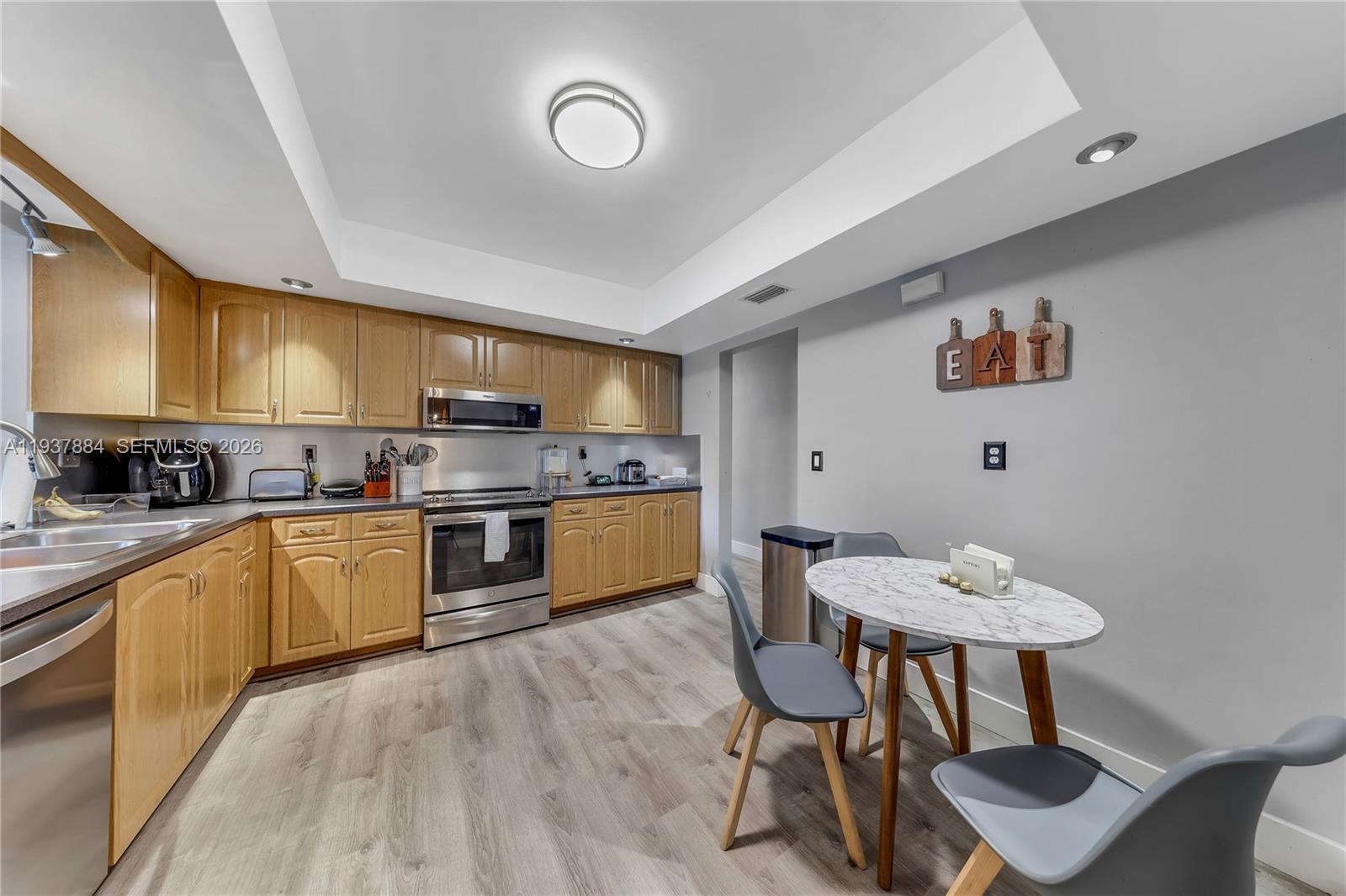 PASADENA LAKES - Residential