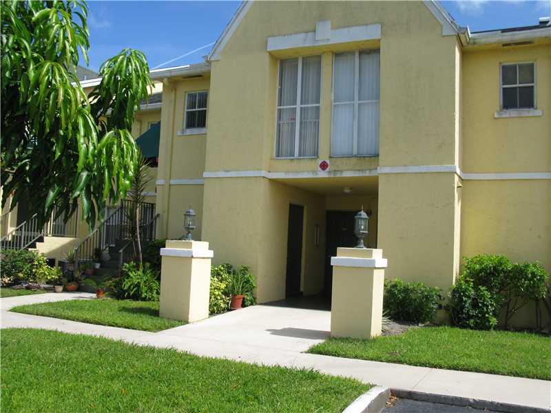 A FEW STEPS UP TO THIS CHARMING TWO BEDROOM APARTMENT IN BREEZES AT PALM AIRE IN POMPANO BEACH. KITCHEN HAS NEW CABINETS, GRANITE COUNTER TOPS, TILE AND LAMINATE FLOORING. TWO BEDROOM TWO BATH WASHER/DRYER IN UNIT.