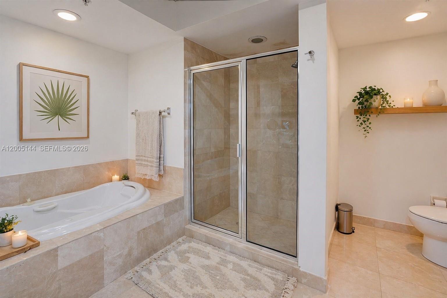 THE OAKS I CONDO - Residential