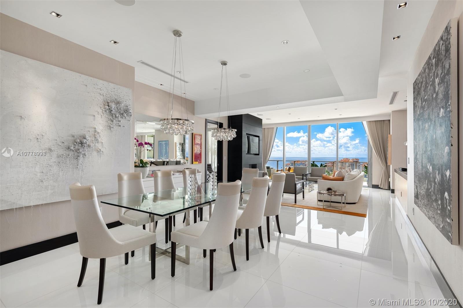 APOGEE CONDO - Residential