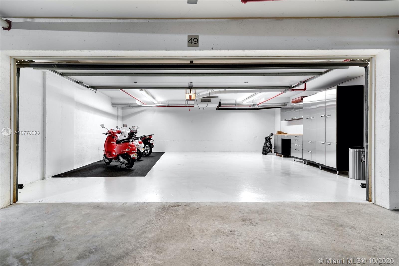 APOGEE CONDO - Residential