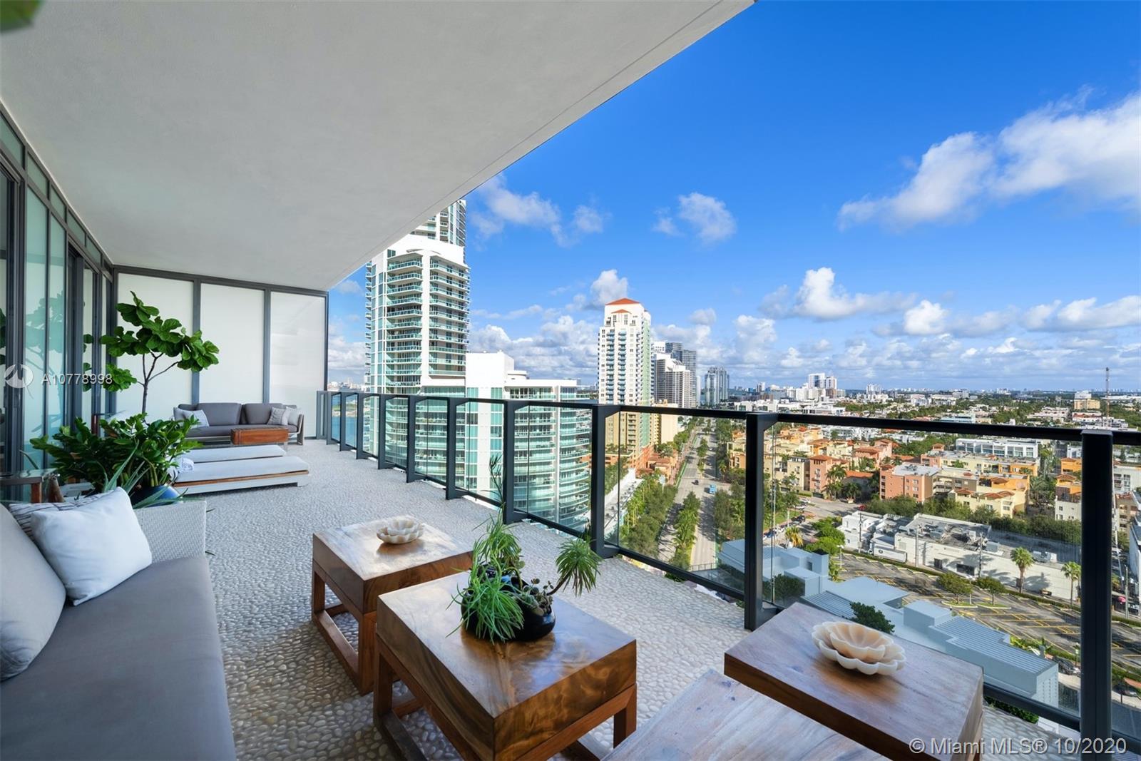 APOGEE CONDO - Residential