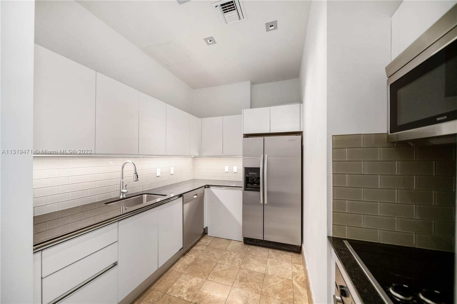 1060 BRICKELL CONDO - Residential Lease