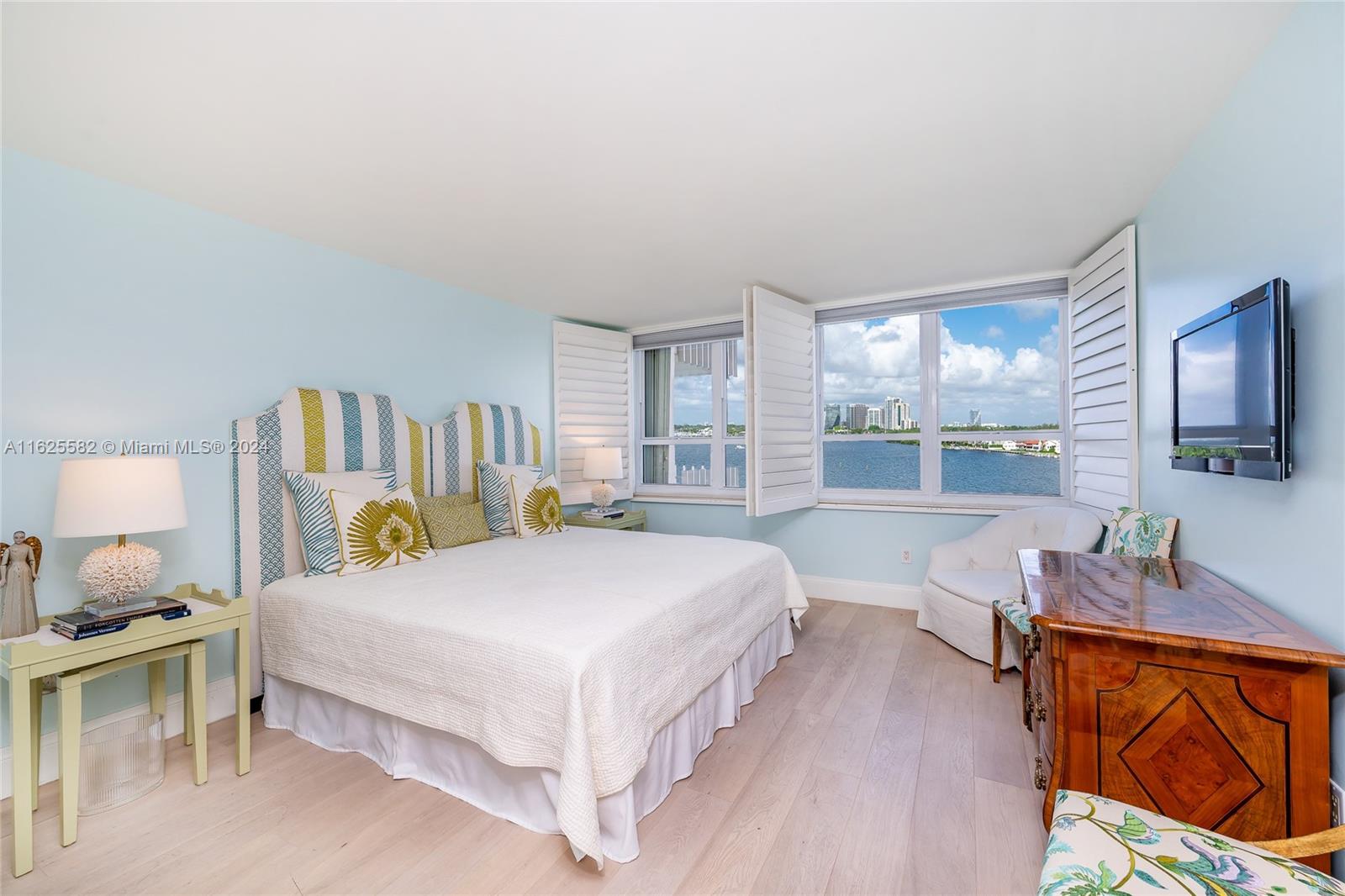 GROVE ISLE CONDO - Residential