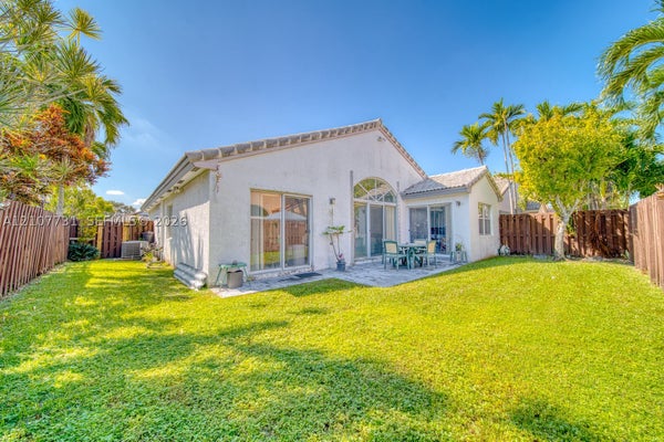 15739 SW 85TH ST, MIAMI, FL 33193 - Image 3f32f4f2e3dac4ee27d873daec795897/1676950853