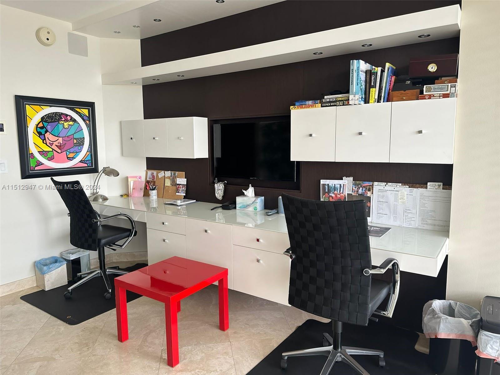 2000 ISL BLVD WILLIAMS IS - Residential