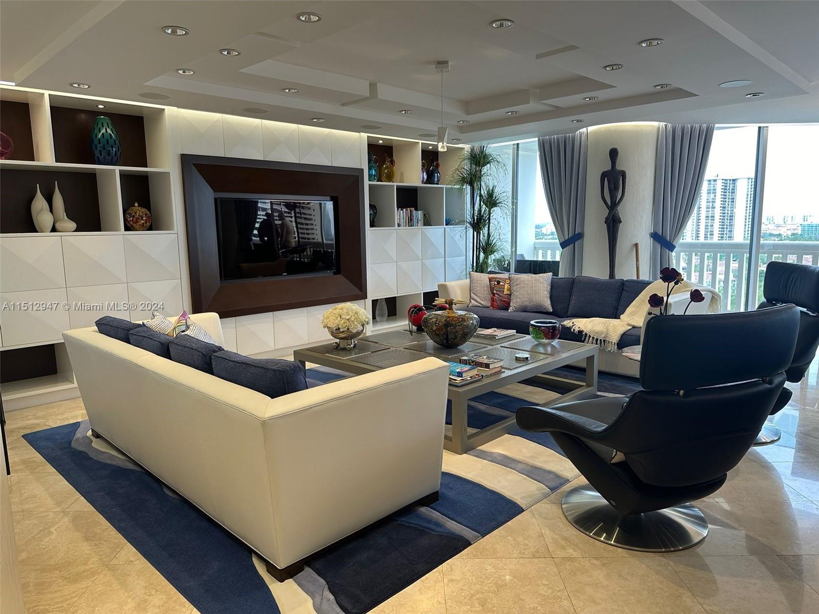 2000 ISL BLVD WILLIAMS IS - Residential