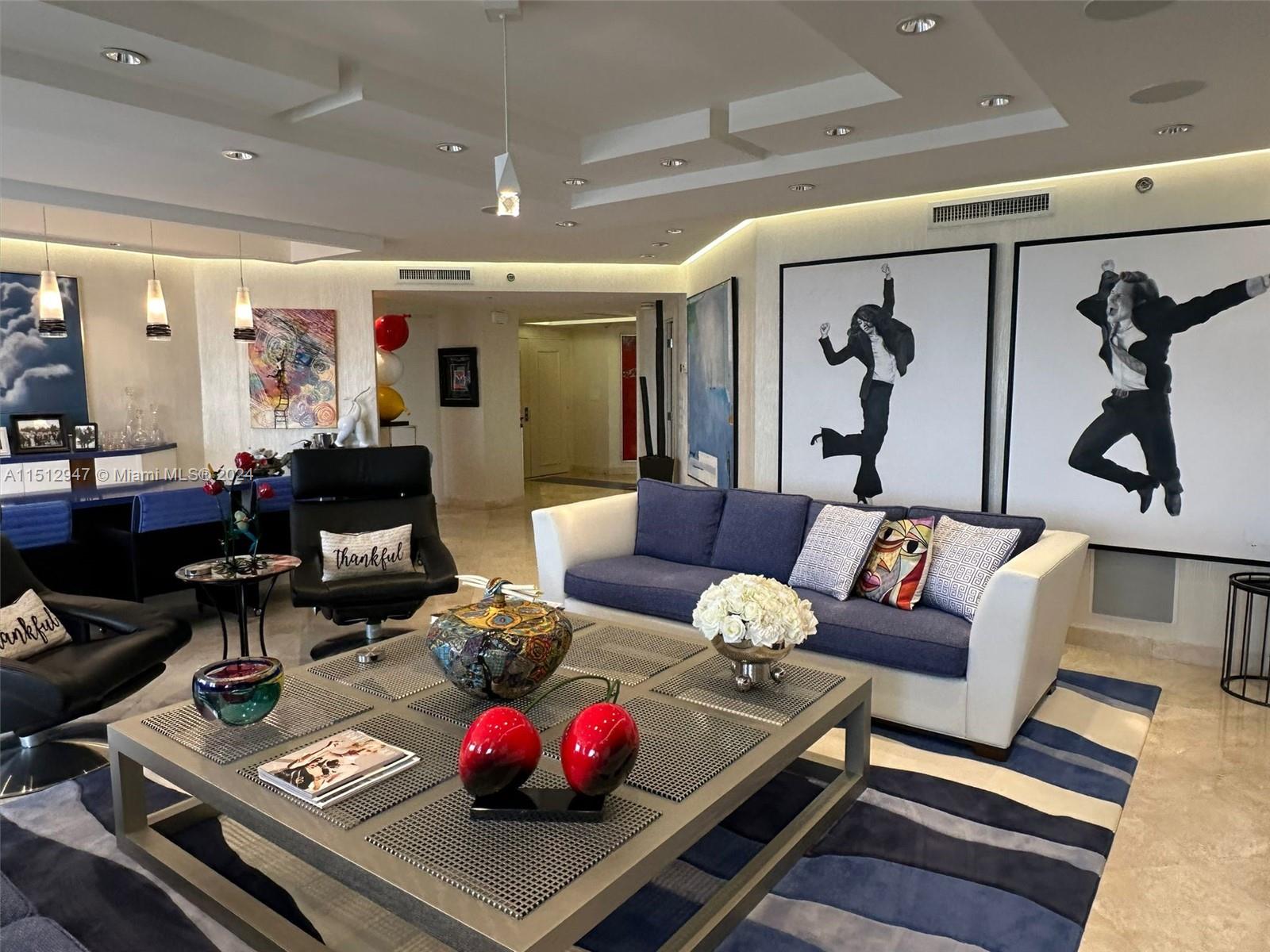 2000 ISL BLVD WILLIAMS IS - Residential