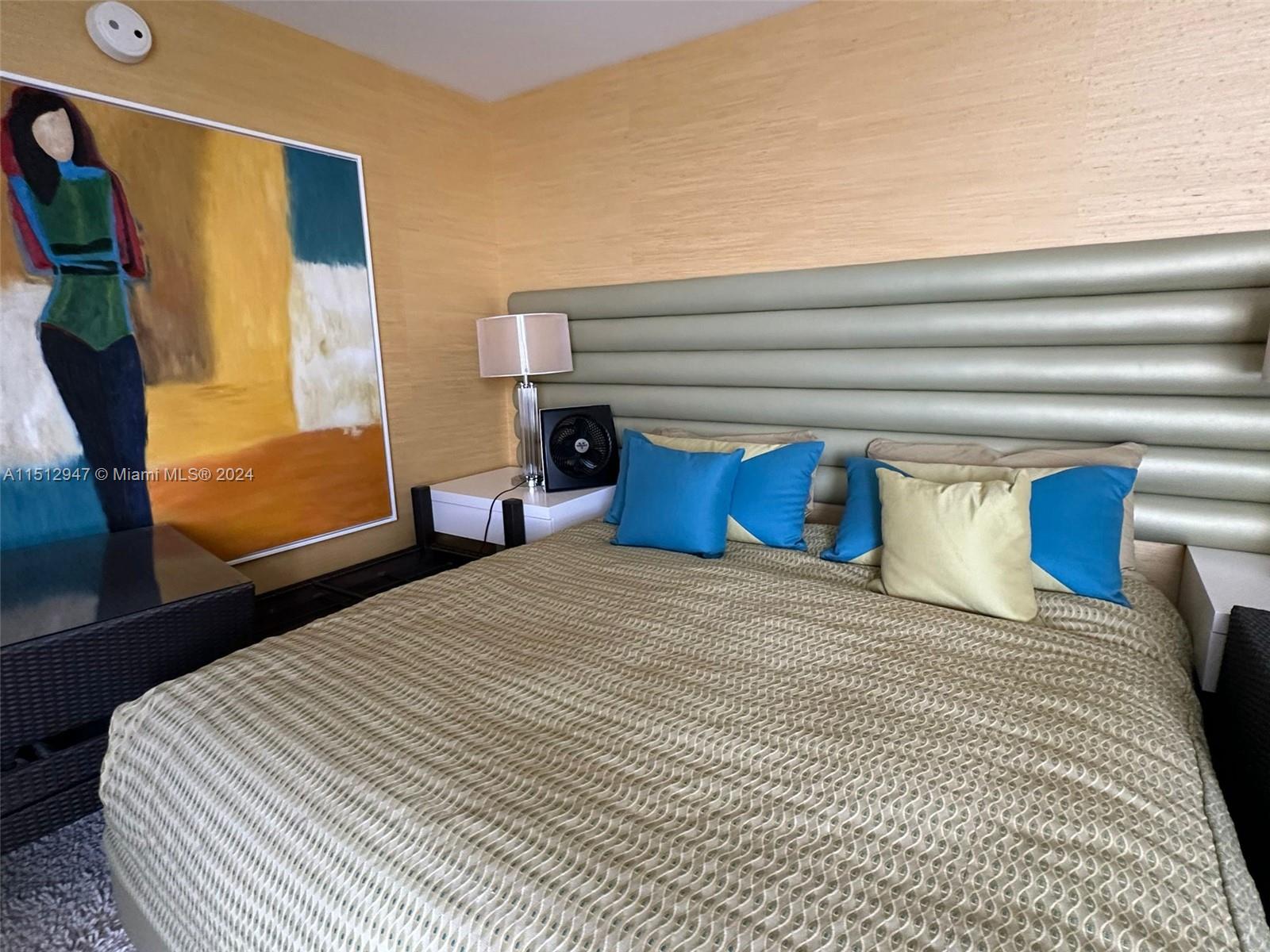 2000 ISL BLVD WILLIAMS IS - Residential