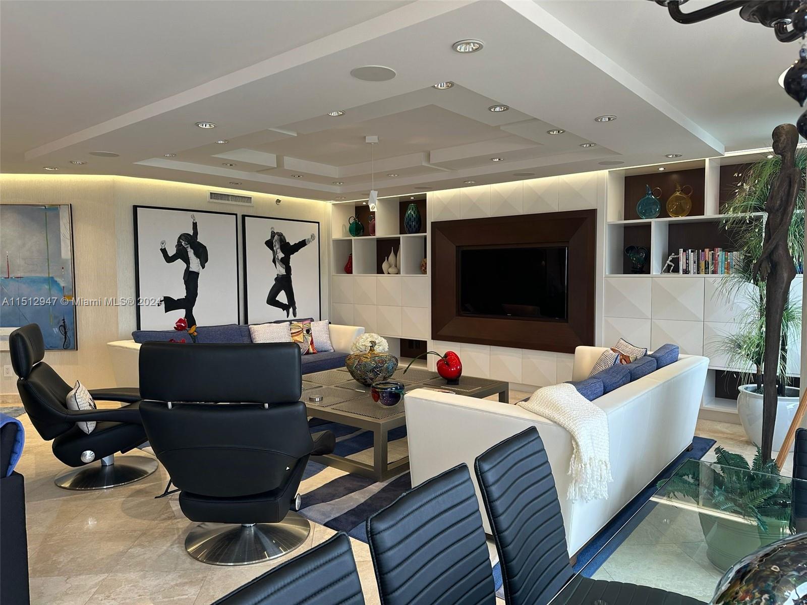 2000 ISL BLVD WILLIAMS IS - Residential