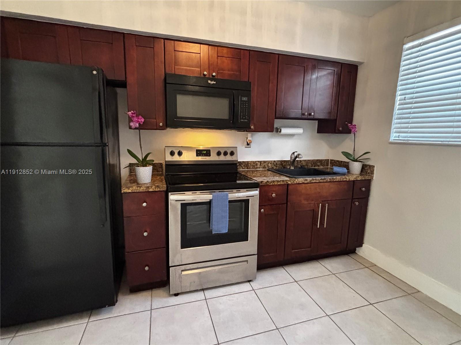 THE PINES - Residential Lease