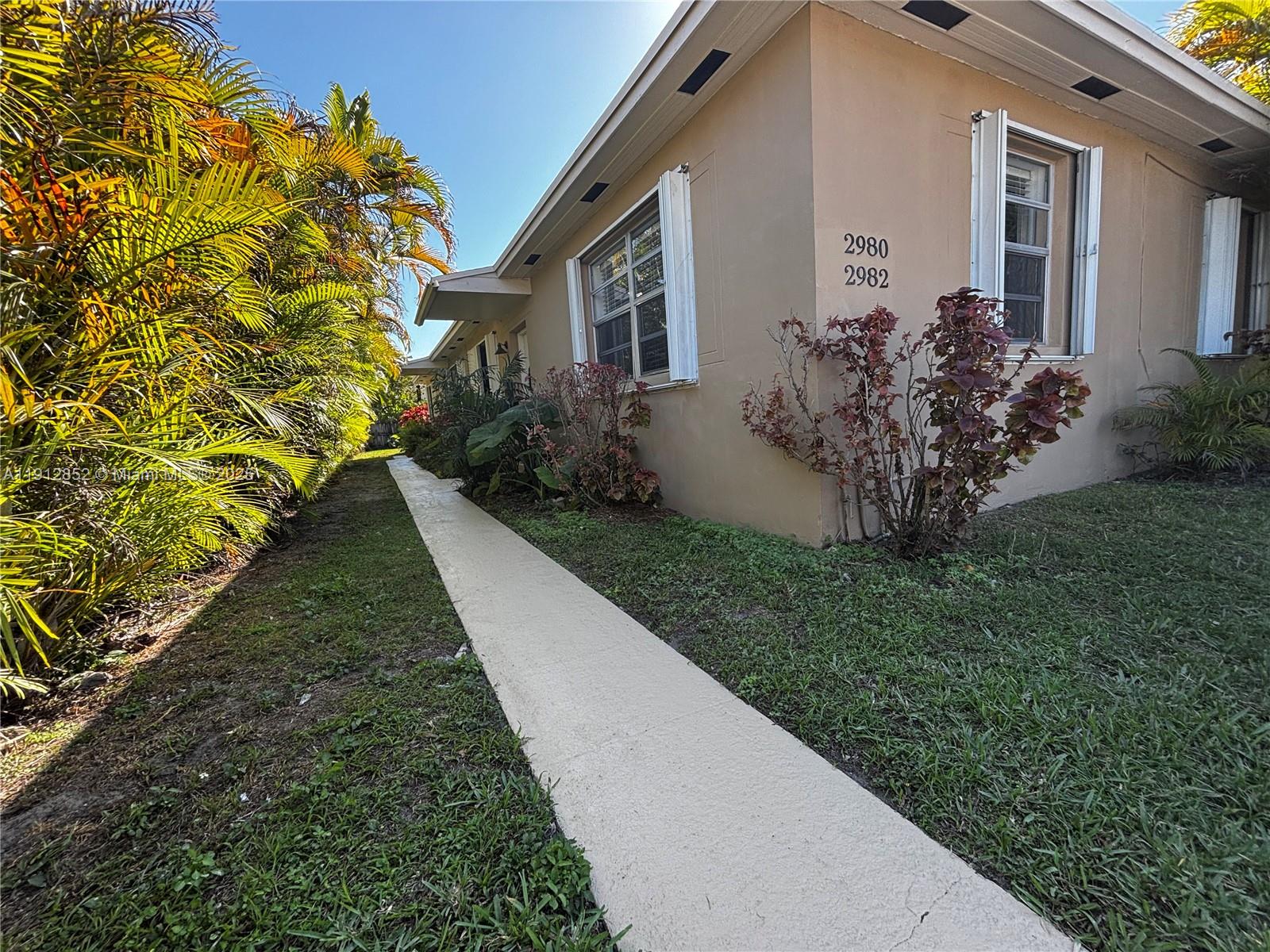 THE PINES - Residential Lease