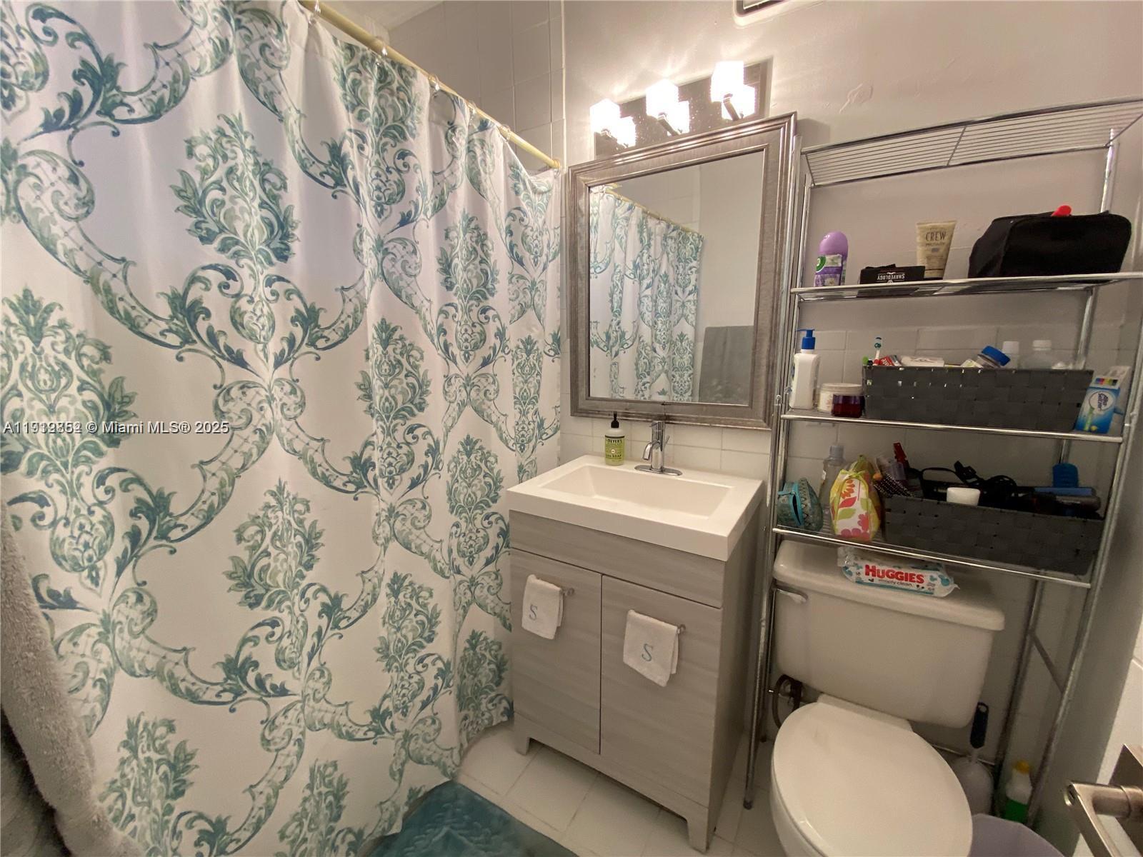 THE PINES - Residential Lease