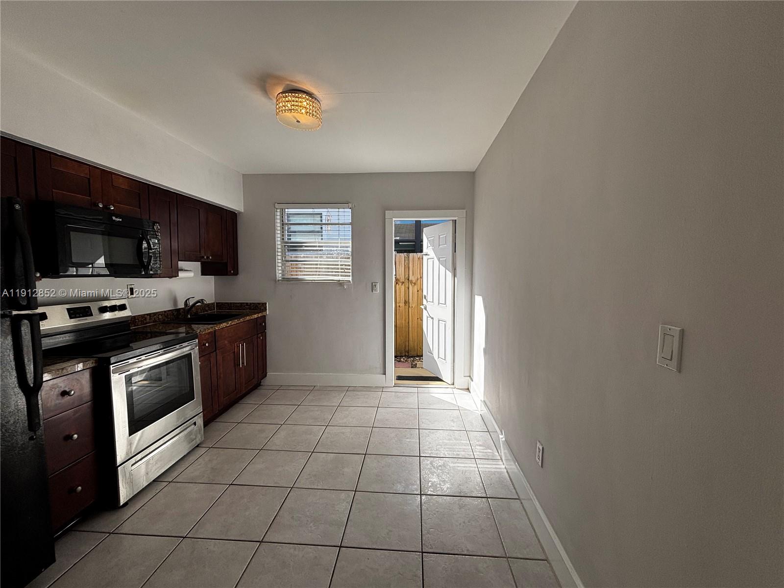 THE PINES - Residential Lease