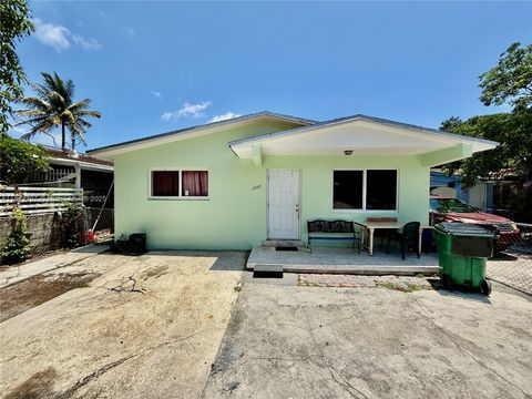 1060 NW 24th St Miami FL 33127