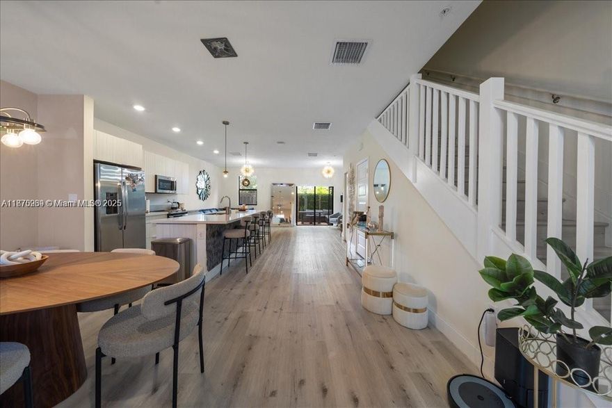 Fantastic Investment Opportunity or Dream Home!

This property is currently vacant and easy to show, making it an attractive option for investors or an ideal choice for those seeking a new dream home without major expenses after purchase.

Fall in love with this cozy two-story apartment, featuring an open concept design, 3 spacious bedrooms, and 2.5 bathrooms. The entire unit has been upgraded with brand-new flooring.

Enjoy the convenience of being within walking distance to the highway, restaurants, and grocery stores. The community offers a spectacular clubhouse with access to a gym, tennis courts, pool, and more—all in a quiet and family-friendly environment.