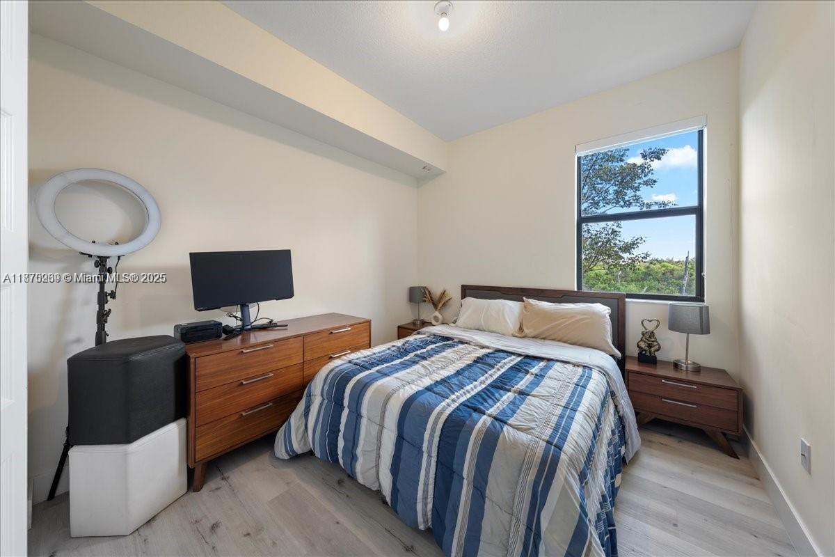 HIGHLAND AT PARK CENTRAL - Residential