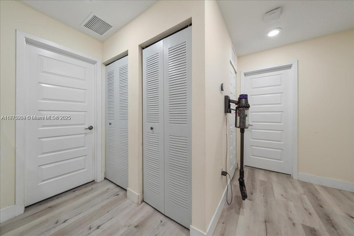 HIGHLAND AT PARK CENTRAL - Residential