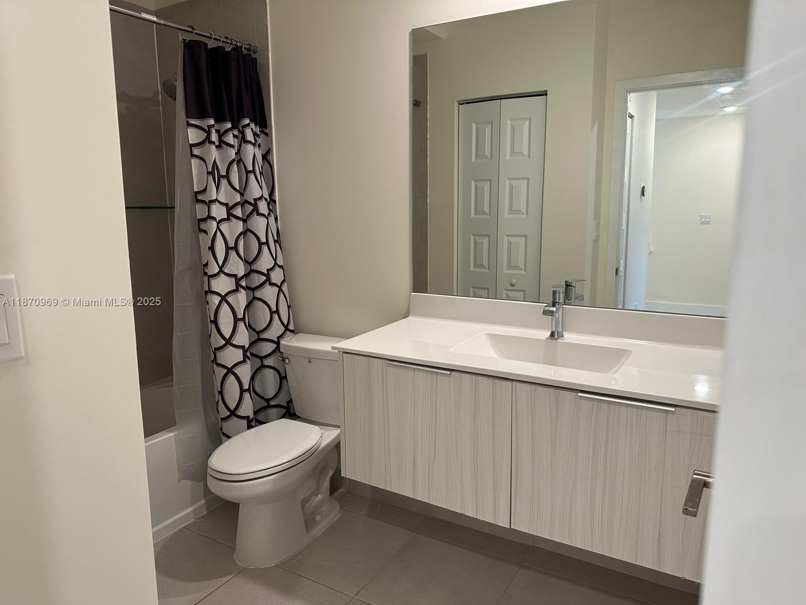 HIGHLAND AT PARK CENTRAL - Residential