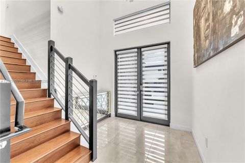 Tiny photo for 10250 NW 76th Ter, Doral, FL 33178 (MLS # A12027927)
