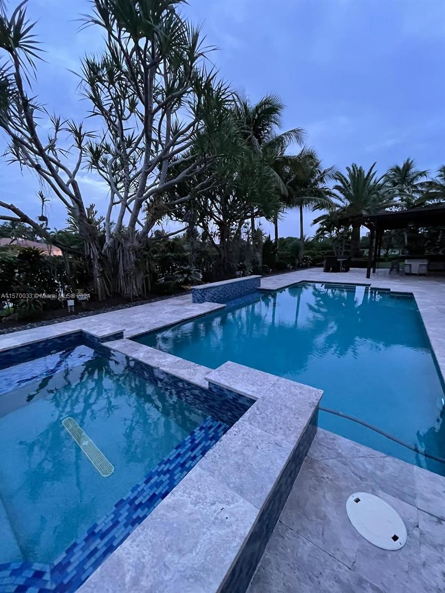 SECTOR 7-PARCEL W - Residential