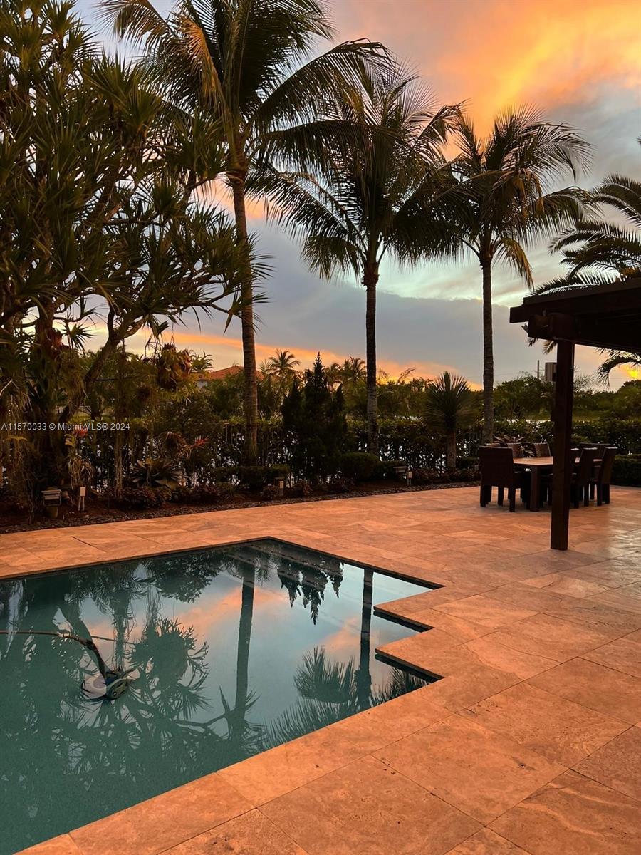 SECTOR 7-PARCEL W - Residential