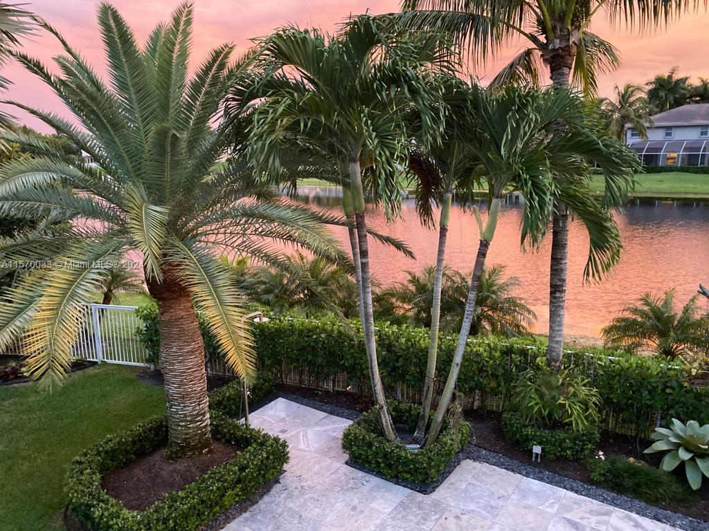 SECTOR 7-PARCEL W - Residential