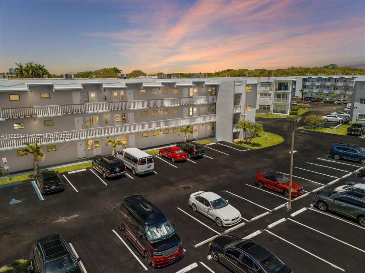 SHERIDAN LAKES CONDO APTS - Residential Lease