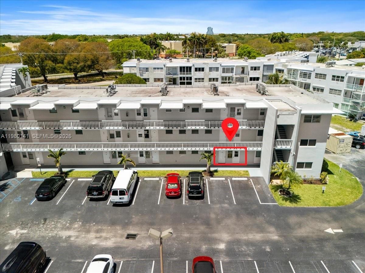 SHERIDAN LAKES CONDO APTS - Residential Lease