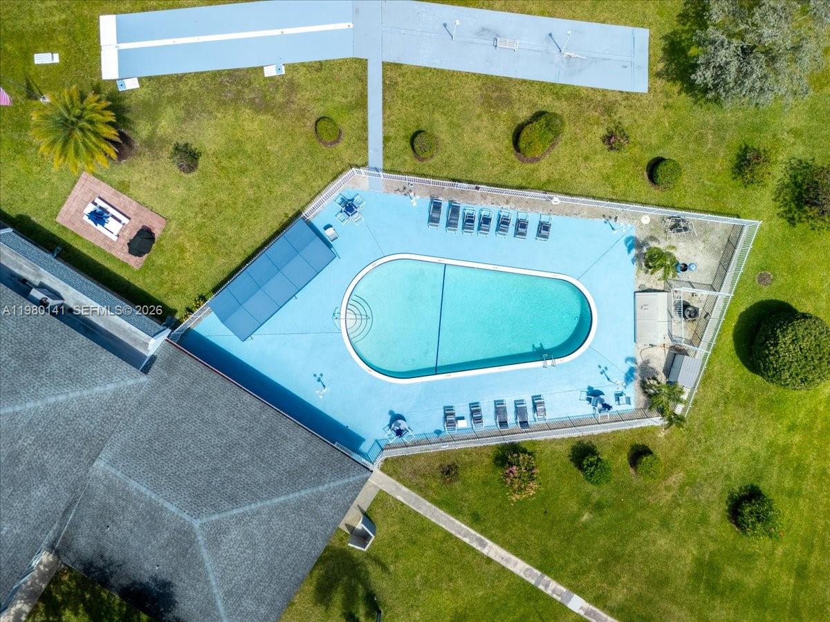 SHERIDAN LAKES CONDO APTS - Residential Lease