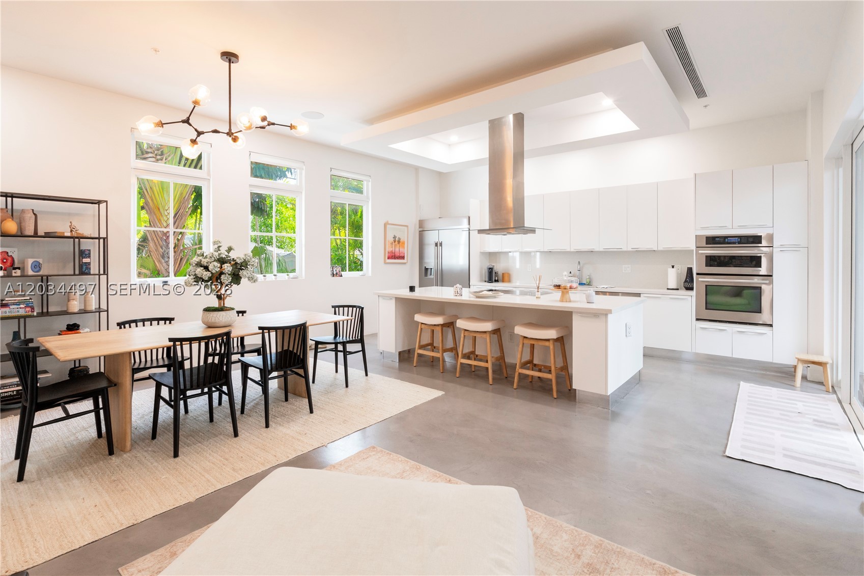 533 Anastasia Ave 533