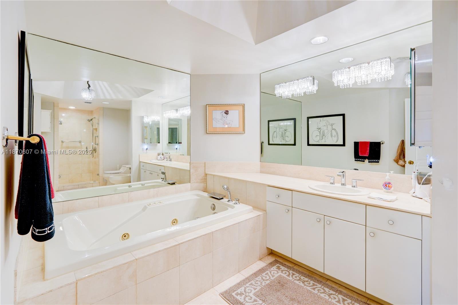 2000 ISL BLVD WILLIAMS IS - Residential