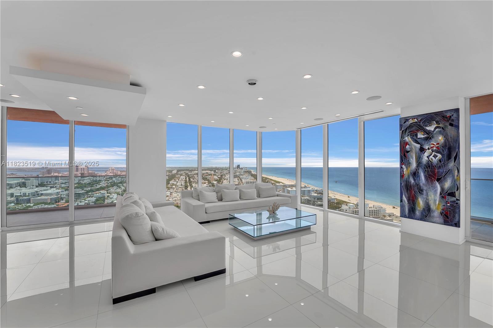 300 S Pointe Dr 3405, Miami Beach, FL, 33139/$9,900,000 2 300 S Pointe Dr 3405