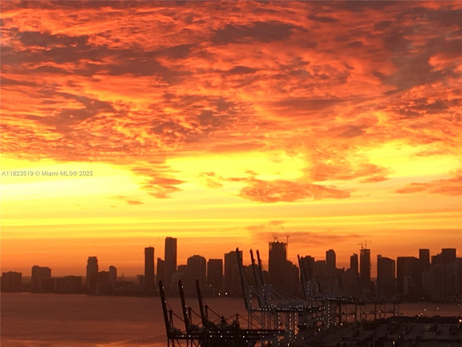 PORTOFINO TOWER CONDO - Residential